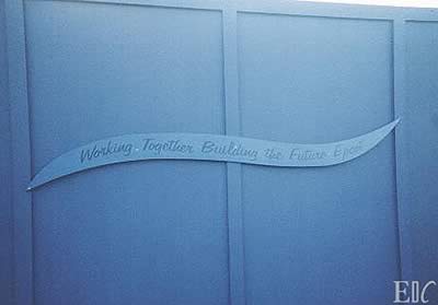 Example of many blue walls seen around Future World