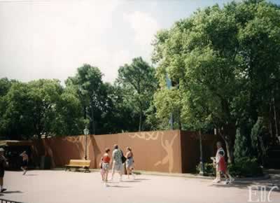 Future entrance to Millennium Pavilion